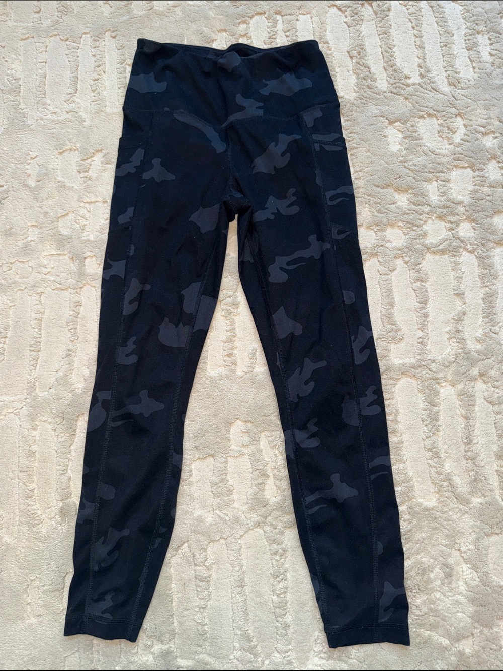 90 Degree By Reflex Black Camo High-Waist Leggings with side pockets S